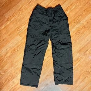 Boys snowboard or ski pants size Large, 14 to 16